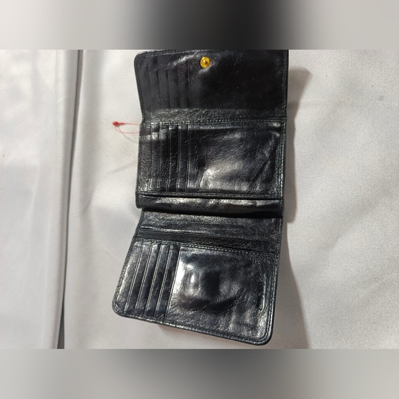 Authentic Miu Miu wallet ❤️✨😍 - Picture 5 of 8